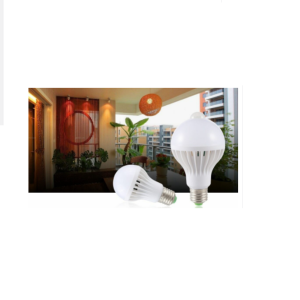 Testmozgást-érzékelő okos LED izzó 7 W