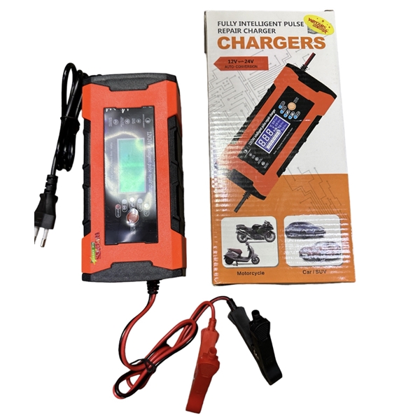 Intelligens Akkumulátor Töltő 12V-24V, 18.3x8x6 cm - Image 7