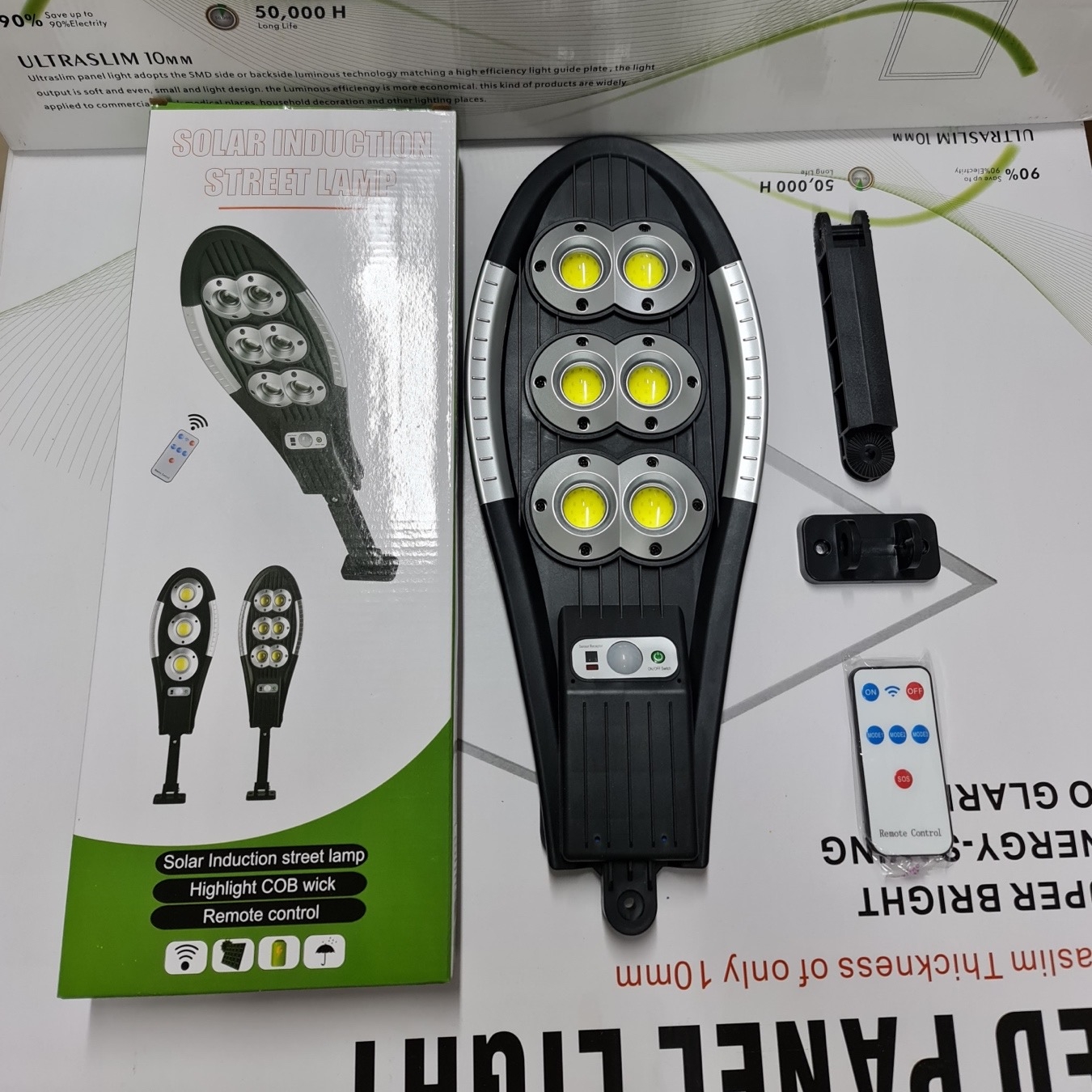 MX-T90-6 Napelemes utcai LED lámpa, mozgásérzékelővel, beépített napkollektorral és távirányítóval, 1000W - Image 7