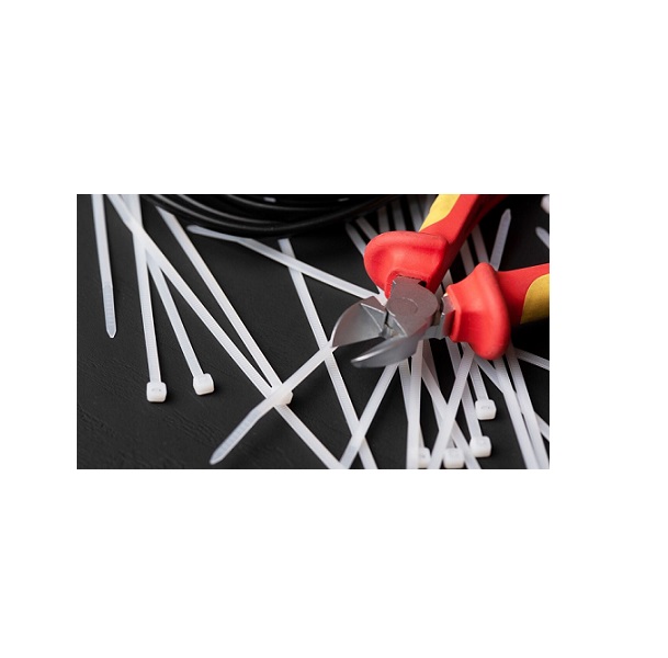 Kábelkötegelő/gyorskötöző Fehér, 4.8×300mm 100db