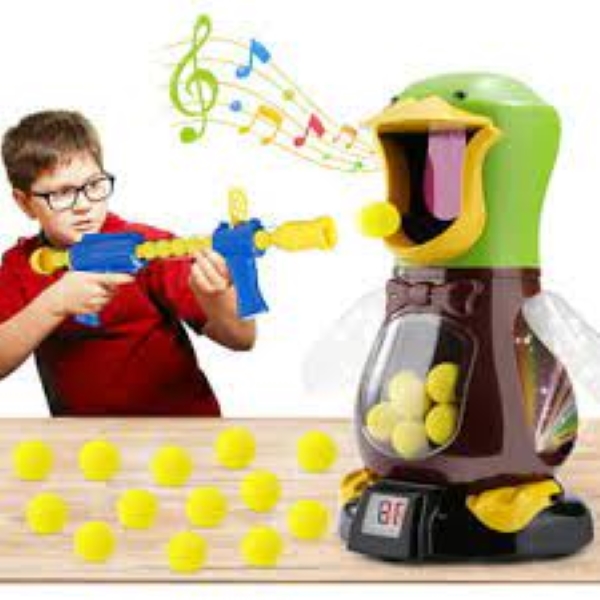 Hit me duck , Célozz a kacsára interaktív célba lövő játék , hangeffekttel és pontszámlálóval ,labdákkal és fegyverrel gyerekeknek