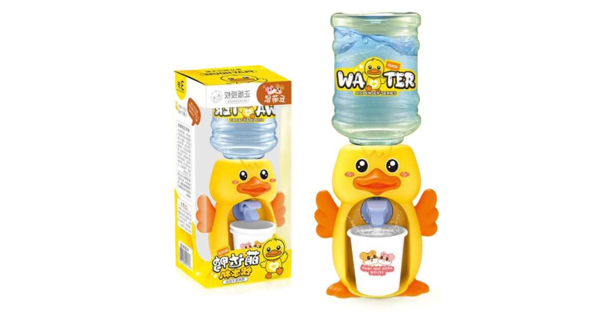 Gyerek vízadagoló pohárral többféle állatfigurával és színben 18cm