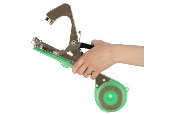 TapeTool Kézi Kötözőgép + szalag 31,5x23x3 cm szőlő és gyümölcsfa kötözésére - Image 3
