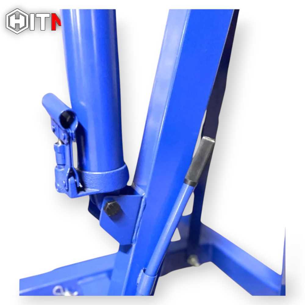 Hitman HM-6416 Összecsukható Hidraulikus Motorkiemelő Zsiráf, 2,0 tonna, 6 Kerékkel - Image 6