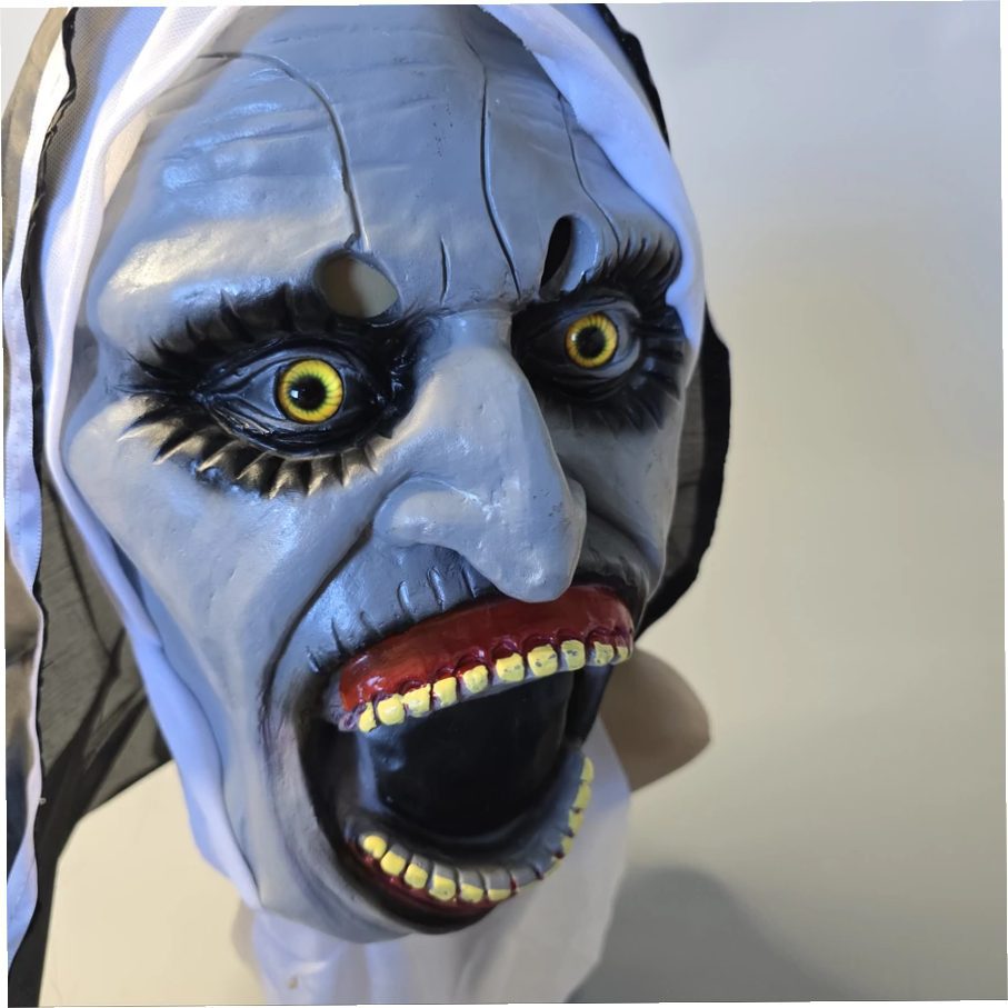 Halloweeni rémisztő apáca gumi maszk - Image 3