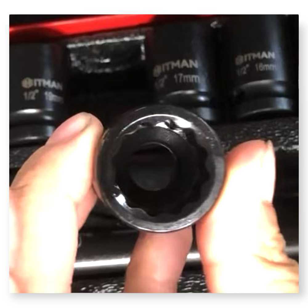 Hitman HA-6818 Erősített 12″ 12-pont Dugókulcs Készlet – 26 Részes Fém Kofferben - Image 8