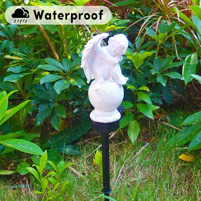 Napelemes Térdelő Angyalszobor Leszúró Karóval – Fehér Kerti Dekoráció - Image 5