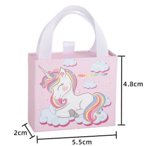 Csodálatos karkötő készítő gyerekeknek rengeteg kiegészítővel