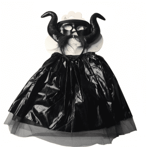 Demóna lakkhatású 3 részes jelmez gyerekenek univerzális méretben