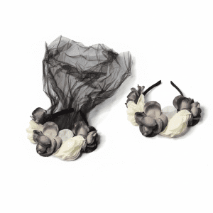 Halloweeni fekete virágos fátyol