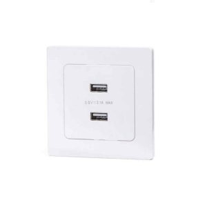 "Elege van a konnektorokat elfoglaló méretes töltőfejekből és a folyamatosan keresett adapterekből? Nincs annál bosszantóbb, mint amikor töltené a telefonját, de az egyetlen szabad aljzatban már a lámpa vagy a kávéfőző van. Ezzel a modern, süllyeszthető Aigostar USB aljzattal végre felszabadíthatja a hagyományos konnektorait: töltsön egyszerre két okoseszközt közvetlenül a falból, letisztult és kábelrengeteg-mentes környezetet teremtve otthonában. Tulajdonságok: * Típus: Beépíthető dupla USB töltőport * Kimeneti feszültség: 5.0V * Maximális áramerősség: 2.1A * Szín: Elegáns fehér Kialakítás: Süllyeszthető kivitel, amely diszkréten és esztétikusan illeszkedik a fal síkjába. A modern, minimalista előlap mögött két darab USB-A típusú csatlakozó található, amelyeket úgy helyeztek el, hogy két töltőkábel kényelmesen elférjen egymás mellett. Előnyök: * Megszünteti a töltőfejek utáni kutatást * Helytakarékos és esztétikus megoldás a modern otthonokba * Egyszerre két eszköz biztonságos töltését teszi lehetővé Felhasználási terület: Tökéletes választás hálószobákba az éjjeliszekrény mellé, konyhai pultok fölé vagy az íróasztal közelébe, ahol telefonok, tabletek és egyéb USB-s eszközök napi szintű töltése zajlik. Egyéb információ: A termék megfelel a CE minősítésnek és a szigorú érintésvédelmi előírásoknak, garantálva eszközei biztonságát töltés közben. Mi van a csomagban? * 1 db Dupla USB fali töltőaljzat egység komplett kerettel"