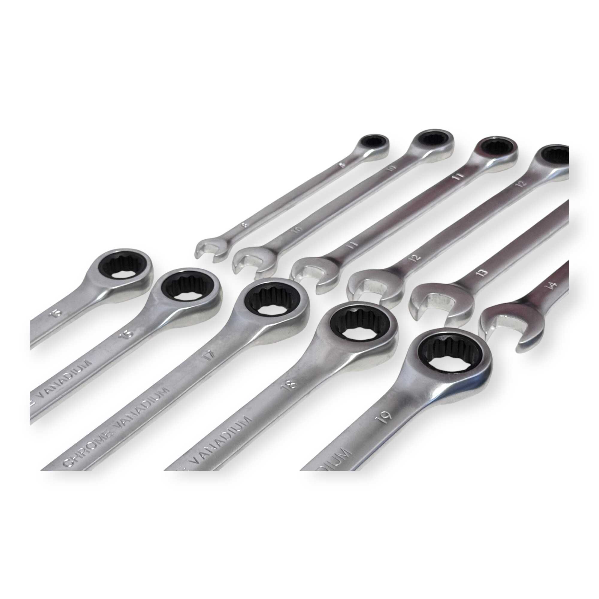 Krova Dugókulcs Készlet 216 részes CR-V Acél Fémcsatos Kofferben HA-0058 Hitman