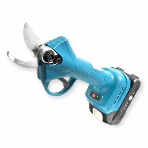 Professzionális akkumulátoros metszőolló készlet 2 darab 68V-os nagykapacitású akkumulátorral, 30 mm vágásszélességgel, ütésálló kofferben SM-5611 SUPAMASTER